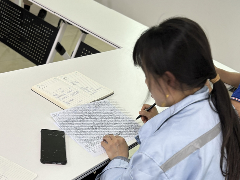 1715928091193797.jpg 圖紙培訓(xùn)2-800.jpg